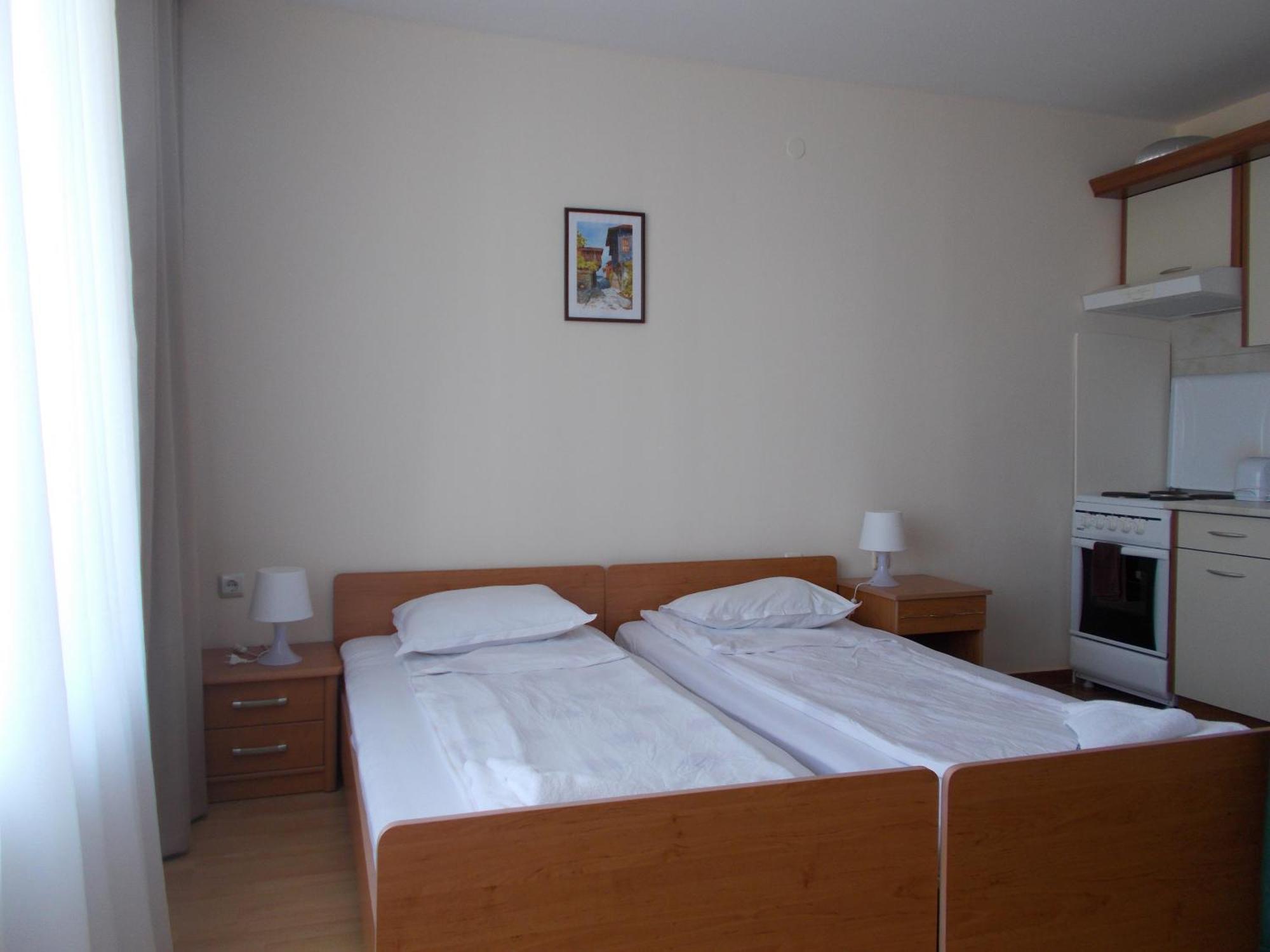 Privillege Fort Noks Beach Apartments 엘레니테 외부 사진