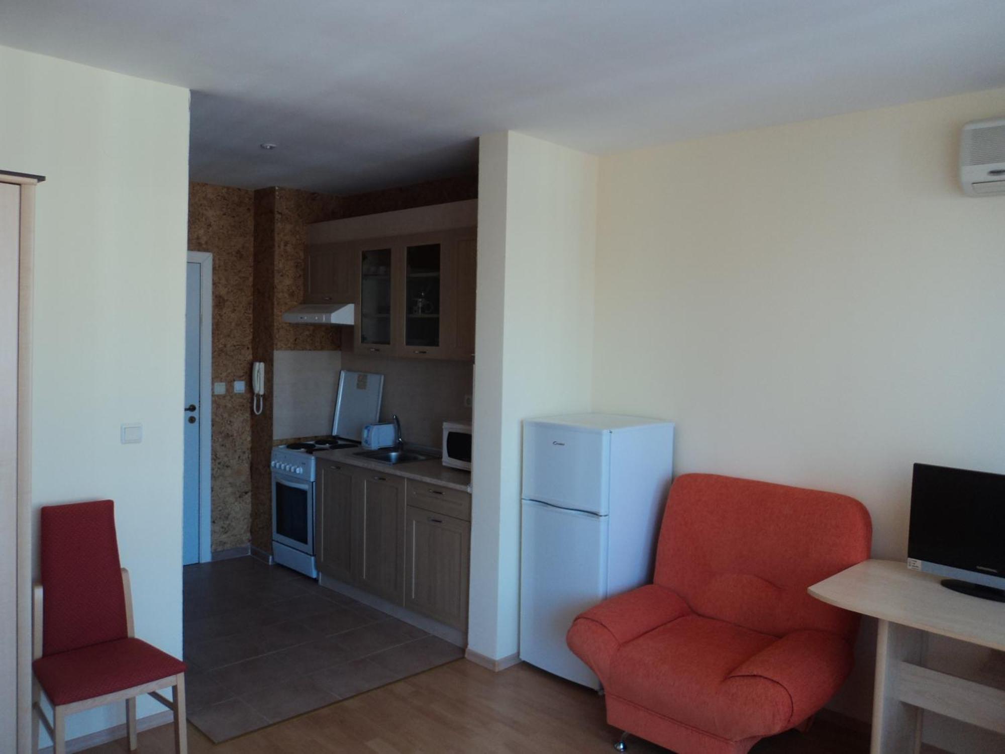Privillege Fort Noks Beach Apartments 엘레니테 외부 사진