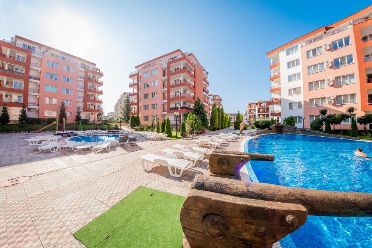 Privillege Fort Noks Beach Apartments 엘레니테 외부 사진