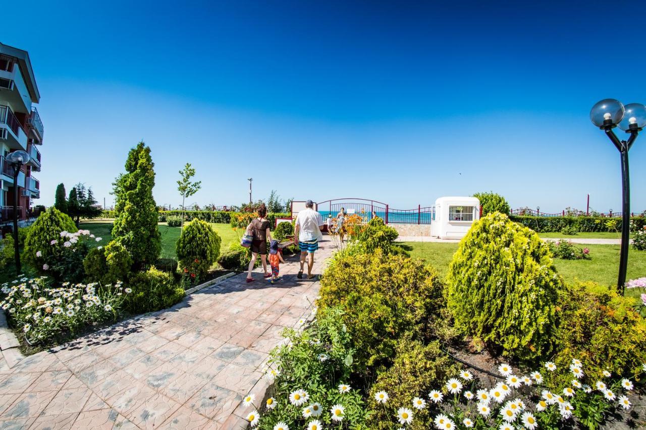 Privillege Fort Noks Beach Apartments 엘레니테 외부 사진
