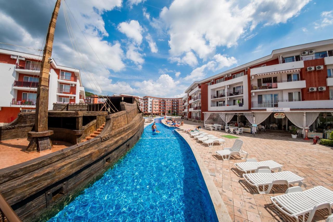 Privillege Fort Noks Beach Apartments 엘레니테 외부 사진
