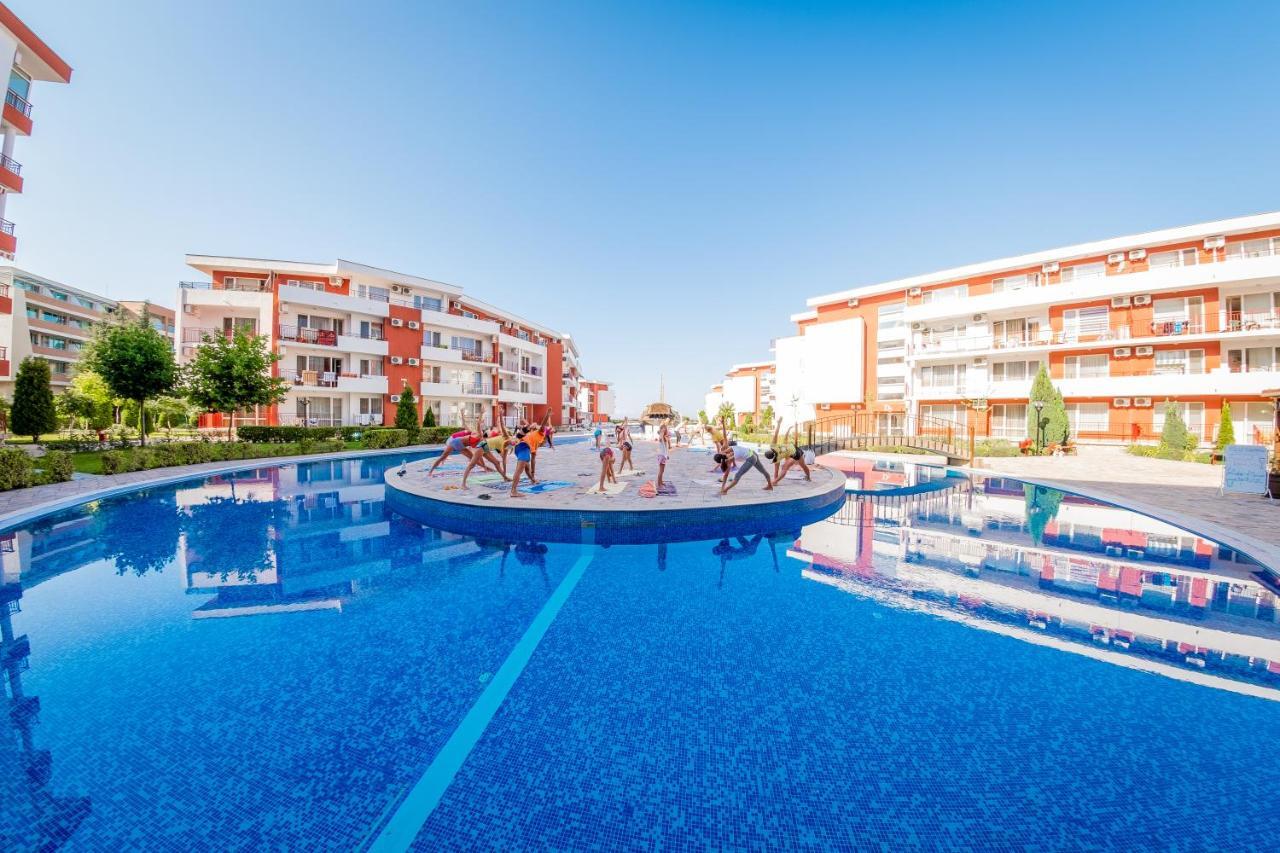 Privillege Fort Noks Beach Apartments 엘레니테 외부 사진